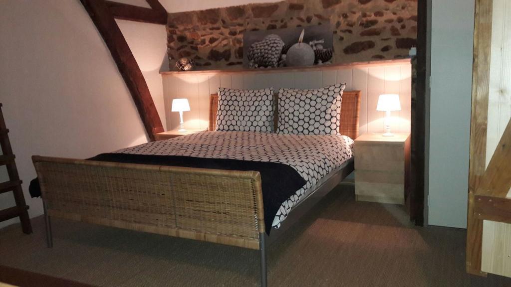Le Bon Coeur Bed and Breakfast Ygrande Exterior foto